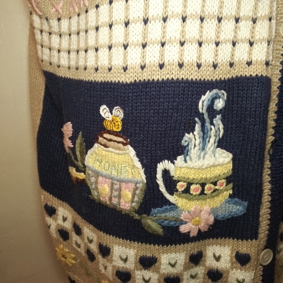 Vintage 80's Napa Valley   Embroidered Coffee Themed Button Front Sweater - Picture 7 of 14